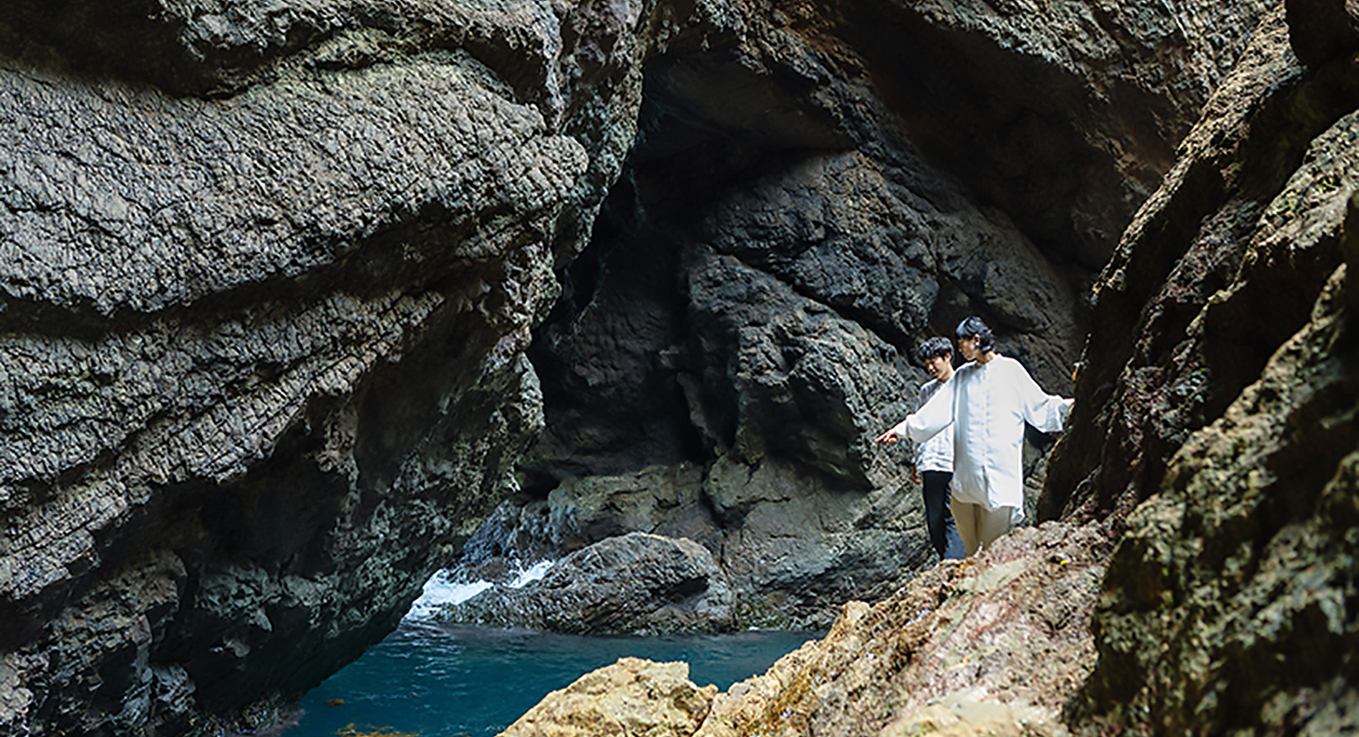 神秘・洞窟クルージング